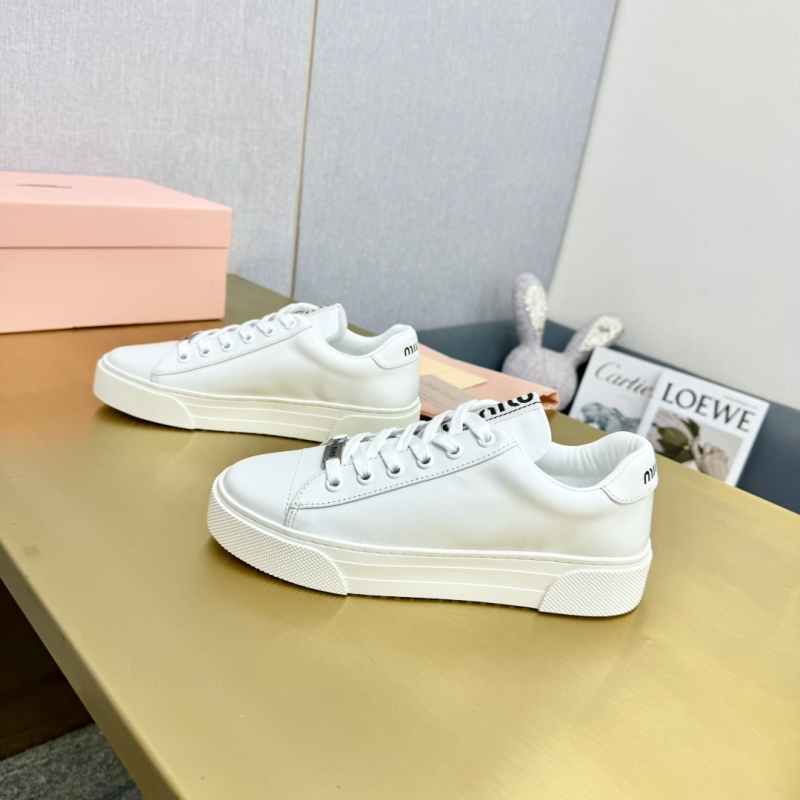 Miu Miu Casual Shoes